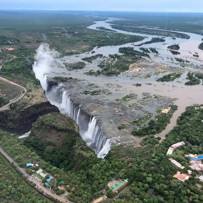 Zambia-Victoria Falls - Helicopter Trip