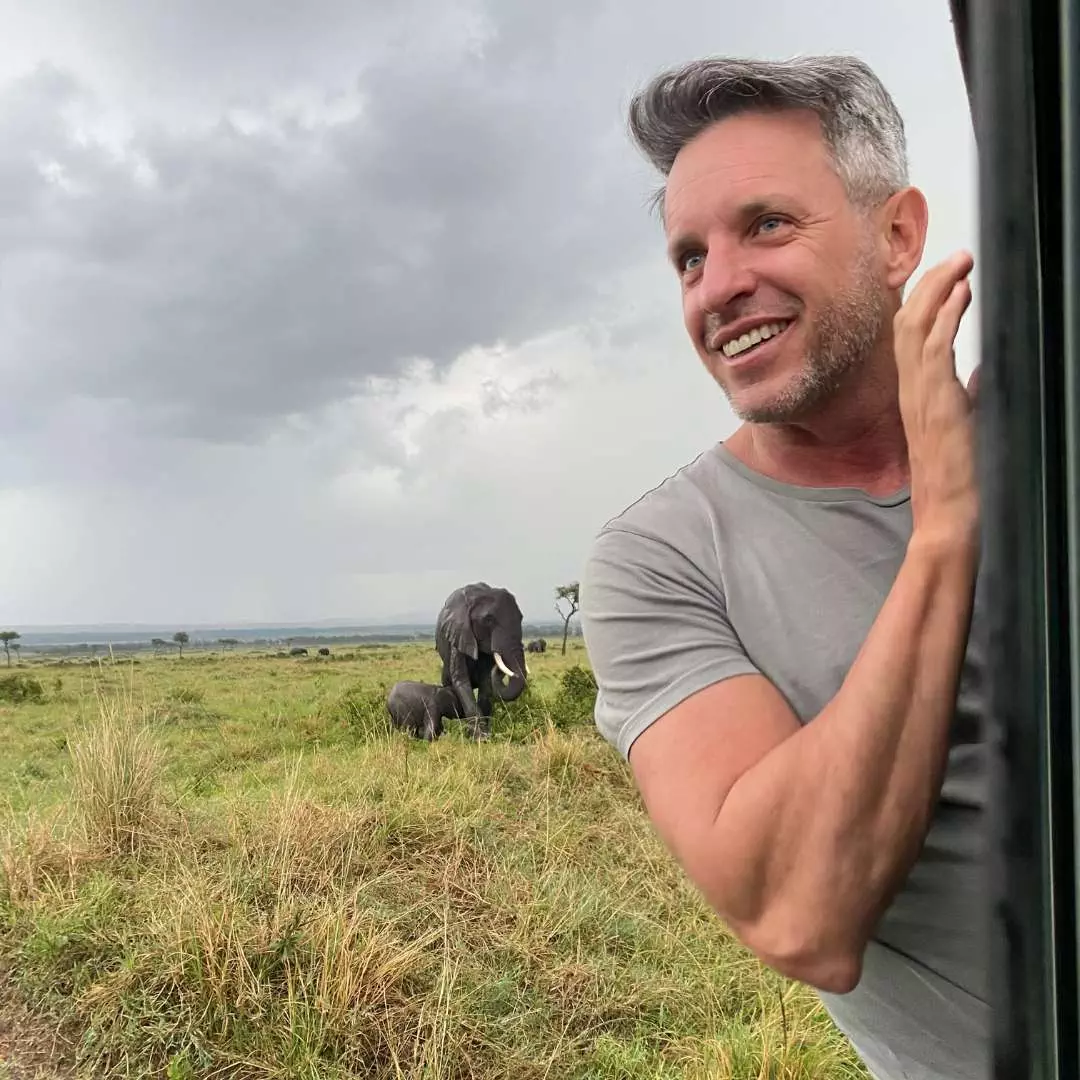 Kenya Elephants on Safari German and Niece in Cape Town