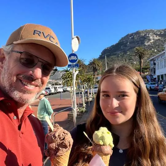 German and Niece in Cape Town German and Niece in Cape Town