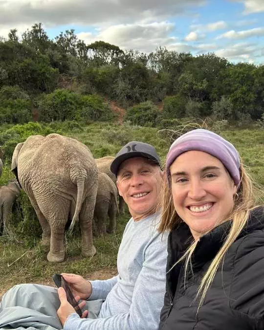 The Role of Travel Agents in Planning African Safaris (11) Nanan Travel - Balancing Luxury & Wilderness in African Safaris _ Ultimate Guide-safari break German drinking coffee