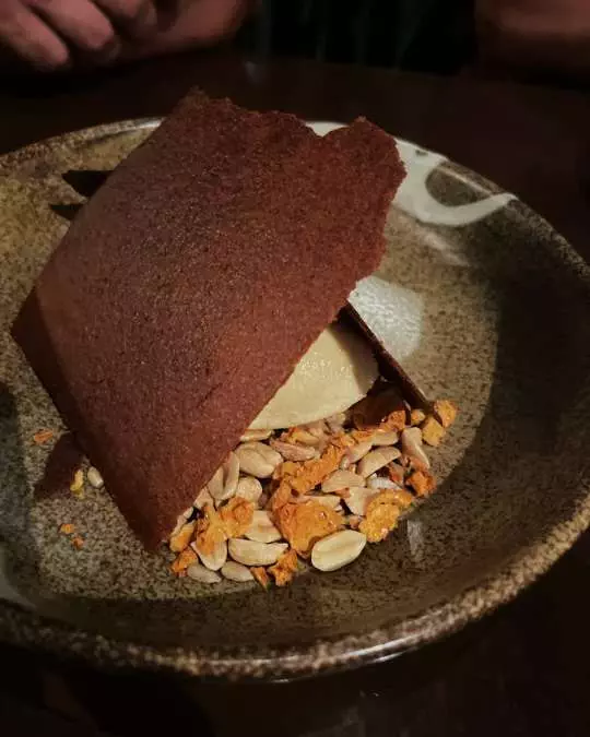 Cape Town’s Culinary Crown_ Five Restaurants Worth the Journey - Pot luck club Nanan Travel - Balancing Luxury & Wilderness in African Safaris _ Ultimate Guide-luxury accommodation
